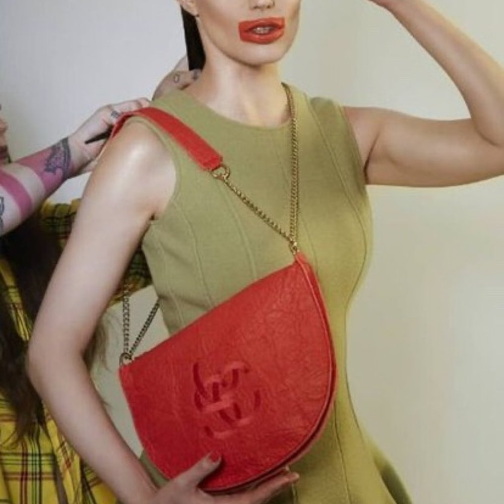VEGAN PIÑATEX sustainable designer shoulder bag BLACK LUCIELA TASCHEN Prague - Picture 5 of 16
